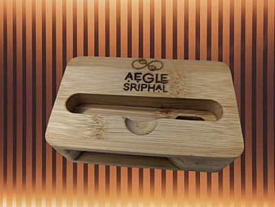 Bamboo Speaker Amplifier & Mobile Holder